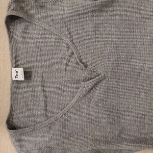 Cute TNA- Grey waffle crop top will measure fits smaller